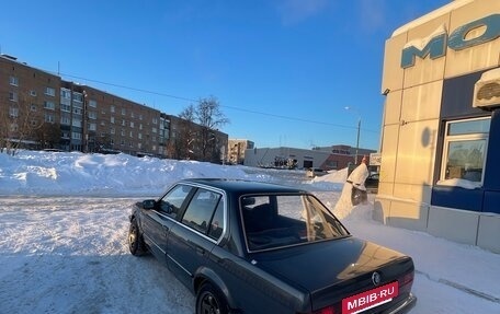 BMW 3 серия, 1986 год, 390 000 рублей, 4 фотография