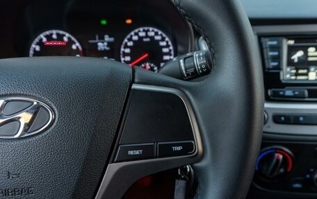 Hyundai Solaris II рестайлинг, 2019 год, 969 000 рублей, 15 фотография