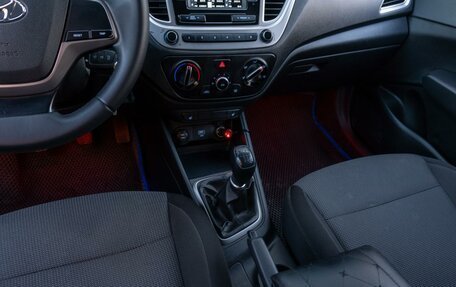 Hyundai Solaris II рестайлинг, 2019 год, 969 000 рублей, 20 фотография