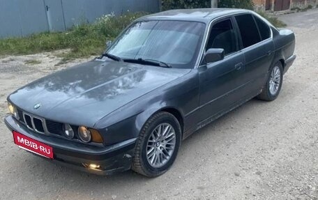 BMW 5 серия, 1988 год, 280 000 рублей, 10 фотография