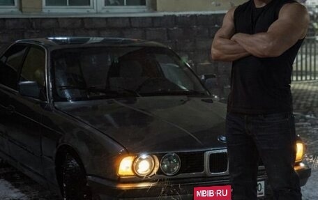 BMW 5 серия, 1988 год, 280 000 рублей, 4 фотография