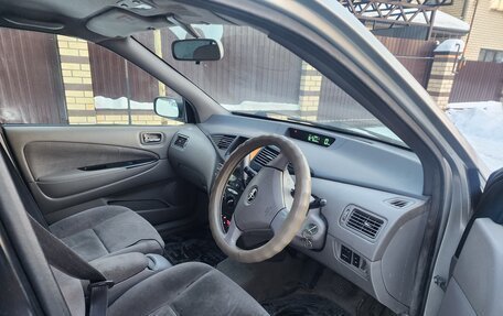 Toyota Prius IV XW50, 2001 год, 330 000 рублей, 7 фотография