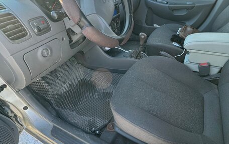 Hyundai Accent II, 2005 год, 450 000 рублей, 6 фотография