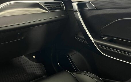 Geely Atlas, 2022 год, 1 855 000 рублей, 13 фотография