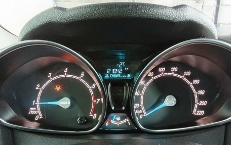 Ford Fiesta, 2015 год, 790 000 рублей, 15 фотография