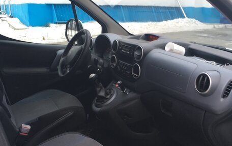 Peugeot Partner II рестайлинг 2, 2012 год, 800 000 рублей, 7 фотография