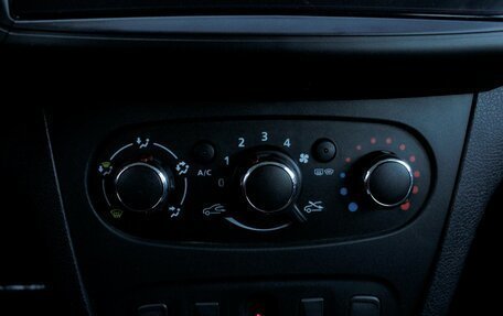 Renault Sandero II рестайлинг, 2021 год, 1 350 000 рублей, 14 фотография