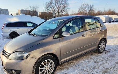 Volkswagen Golf Plus II, 2010 год, 832 000 рублей, 1 фотография