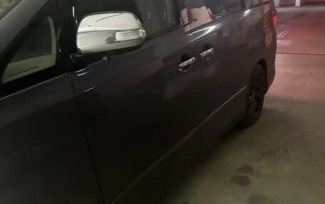 Toyota Alphard III, 2011 год, 2 350 000 рублей, 3 фотография