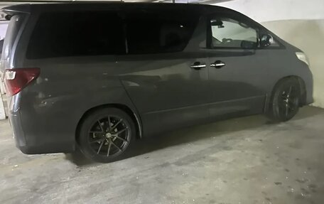 Toyota Alphard III, 2011 год, 2 350 000 рублей, 7 фотография