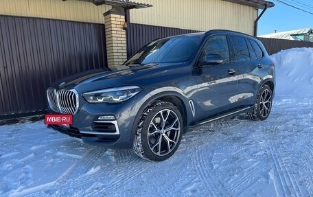 BMW X5, 2019 год, 6 800 000 рублей, 2 фотография