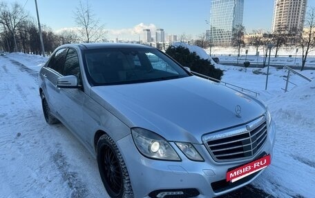 Mercedes-Benz E-Класс, 2009 год, 1 170 000 рублей, 3 фотография
