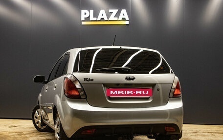 KIA Rio II, 2011 год, 689 000 рублей, 4 фотография