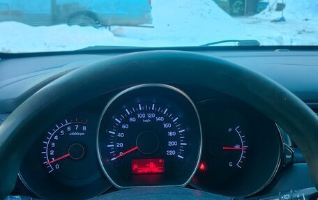 KIA Rio III рестайлинг, 2011 год, 650 000 рублей, 10 фотография