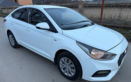 Hyundai Solaris II рестайлинг, 2019 год, 820 000 рублей, 4 фотография