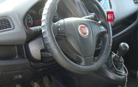 Fiat Doblo II рестайлинг, 2011 год, 890 000 рублей, 7 фотография