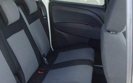 Fiat Doblo II рестайлинг, 2011 год, 890 000 рублей, 17 фотография