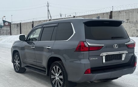 Lexus LX III, 2016 год, 6 770 000 рублей, 4 фотография
