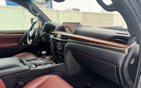 Lexus LX III, 2016 год, 6 770 000 рублей, 19 фотография