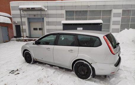 Ford Focus II рестайлинг, 2010 год, 450 000 рублей, 3 фотография