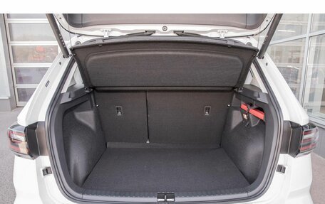 Volkswagen Tharu, 2025 год, 4 700 000 рублей, 13 фотография