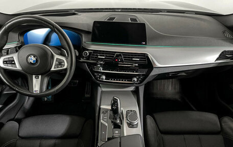 BMW 5 серия, 2020 год, 4 950 000 рублей, 11 фотография