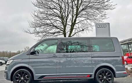 Volkswagen Multivan T6 рестайлинг, 2021 год, 4 000 000 рублей, 3 фотография