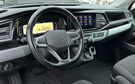 Volkswagen Multivan T6 рестайлинг, 2021 год, 4 000 000 рублей, 4 фотография