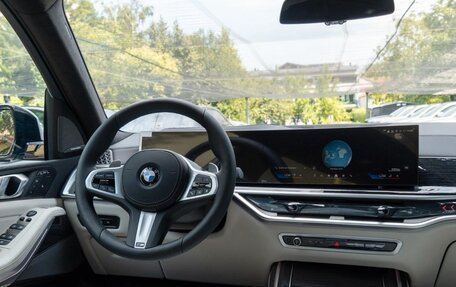 BMW X7, 2026 год, 14 100 000 рублей, 15 фотография