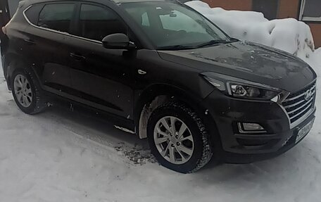 Hyundai Tucson III, 2019 год, 2 350 000 рублей, 2 фотография