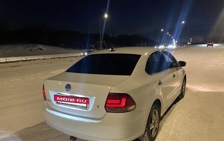 Volkswagen Polo VI (EU Market), 2011 год, 380 000 рублей, 3 фотография