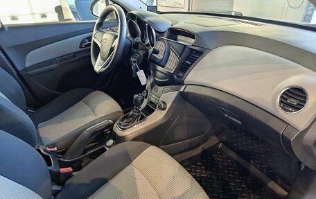 Chevrolet Cruze II, 2012 год, 730 000 рублей, 8 фотография