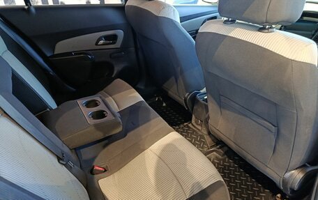 Chevrolet Cruze II, 2012 год, 730 000 рублей, 9 фотография