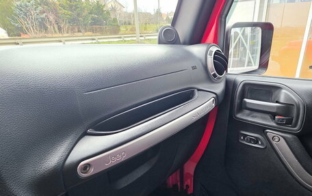Jeep Wrangler, 2013 год, 2 830 000 рублей, 22 фотография