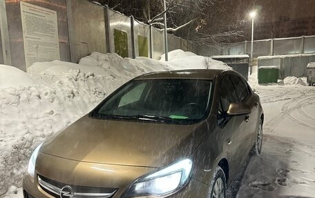 Opel Astra J, 2013 год, 650 000 рублей, 1 фотография