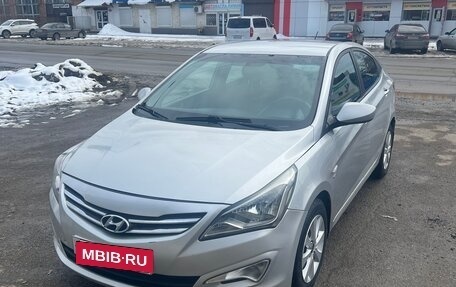 Hyundai Solaris II рестайлинг, 2016 год, 750 000 рублей, 2 фотография