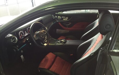 Mercedes-Benz E-Класс, 2017 год, 5 000 000 рублей, 4 фотография