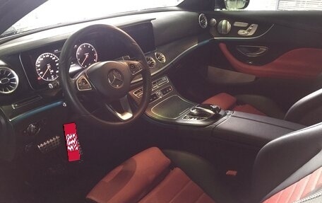 Mercedes-Benz E-Класс, 2017 год, 5 000 000 рублей, 3 фотография