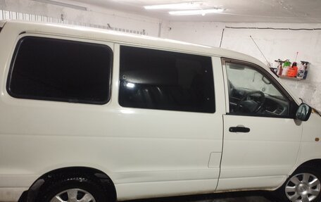 Toyota Town Ace III, 2000 год, 399 000 рублей, 10 фотография