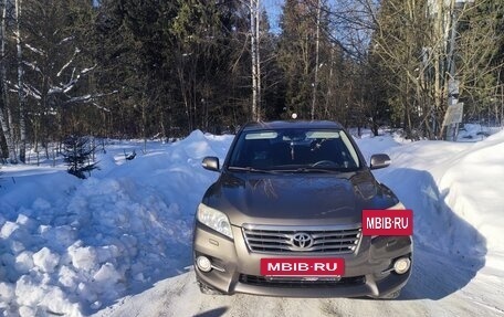 Toyota RAV4, 2010 год, 1 800 000 рублей, 2 фотография