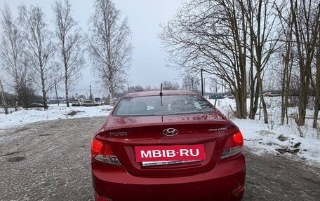 Hyundai Solaris II рестайлинг, 2012 год, 700 000 рублей, 3 фотография