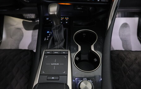 Lexus RX IV рестайлинг, 2019 год, 4 149 000 рублей, 21 фотография