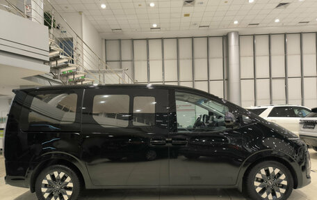 Hyundai Staria, 2021 год, 4 500 000 рублей, 4 фотография