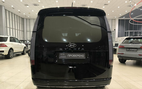 Hyundai Staria, 2021 год, 4 500 000 рублей, 6 фотография