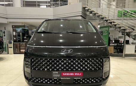 Hyundai Staria, 2021 год, 4 500 000 рублей, 2 фотография