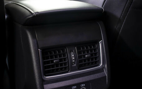 Toyota Camry, 2024 год, 3 628 000 рублей, 16 фотография