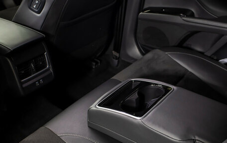 Toyota Camry, 2024 год, 3 628 000 рублей, 18 фотография