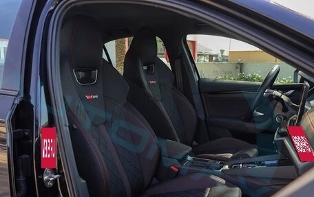 Skoda Octavia RS, 2025 год, 6 480 000 рублей, 9 фотография