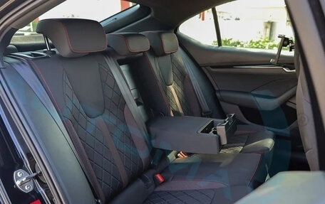 Skoda Octavia RS, 2025 год, 6 480 000 рублей, 11 фотография