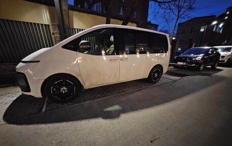 Hyundai Staria, 2021 год, 6 000 000 рублей, 10 фотография